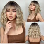 Women Grey Wavy Bob Wigs with Bangs Short Blonde Ombre Synthetic Wig with Dark Roots Natural Hair for Daily Use