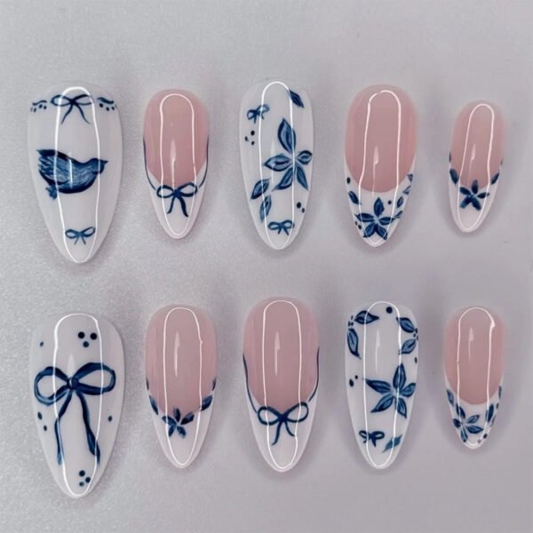 24pcs White Flower Fake Press on Nail Tips Yellow Pink Blush Full Cover Almond Shaped