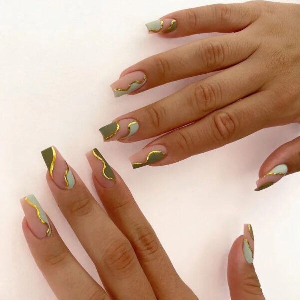 24pcs Full Cover Long False Press On Nails With Designs Light Green Stripe Gradient