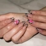 24Pcs Pink French Style Fake Press on Nails 3D Bowknot Designs Short Square