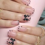 24Pcs Pink French Style Fake Press on Nails 3D Bowknot Designs Short Square