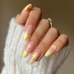 24pcs Full Cover Long False Press On Nails With Designs Light Green Stripe Gradient
