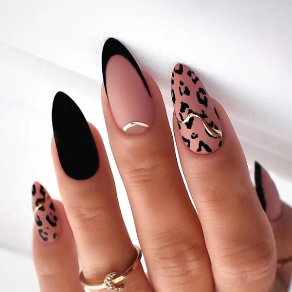 24pcs Full Cover Long False Press On Nails With Designs Light Green Stripe Gradient