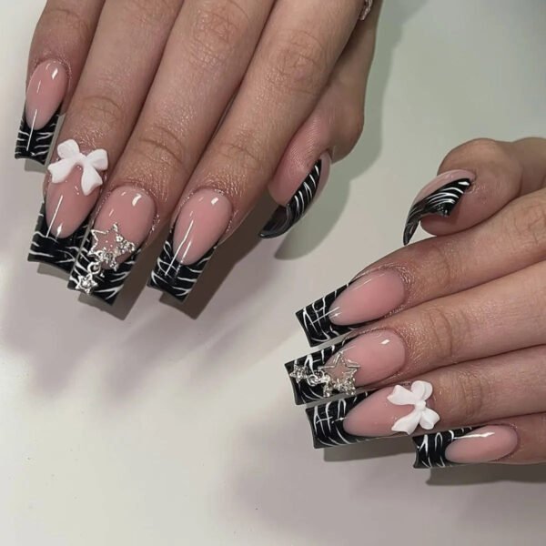 24Pcs Pink French Style Fake Press on Nails 3D Bowknot Designs Short Square