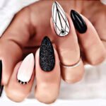 24pcs Full Cover Long False Press On Nails With Designs Light Green Stripe Gradient