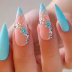 24pcs Full Cover Long False Press On Nails With Designs Light Green Stripe Gradient