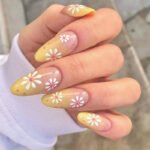 24pcs Full Cover Long False Press On Nails With Designs Light Green Stripe Gradient