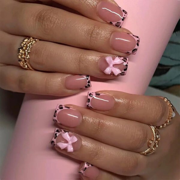 24Pcs Pink French Style Fake Press on Nails 3D Bowknot Designs Short Square