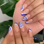 24pcs Full Cover Long False Press On Nails With Designs Light Green Stripe Gradient