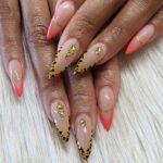 24pcs Full Cover Long False Press On Nails With Designs Light Green Stripe Gradient