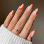 24pcs Full Cover Long False Press On Nails With Designs Light Green Stripe Gradient