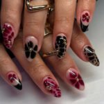 24pcs White Flower Fake Press on Nail Tips Yellow Pink Blush Full Cover Almond Shaped